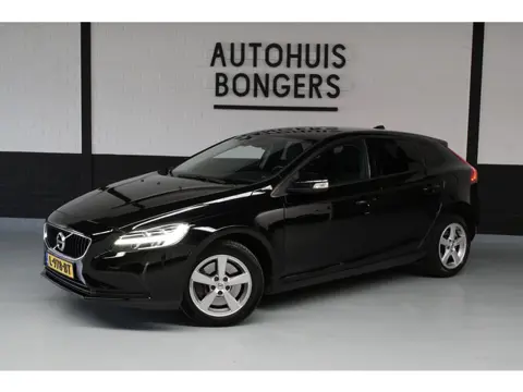 Volvo V40 1.5 T2 R-Design Cr, BT, PDC, Navi (bj 2018)