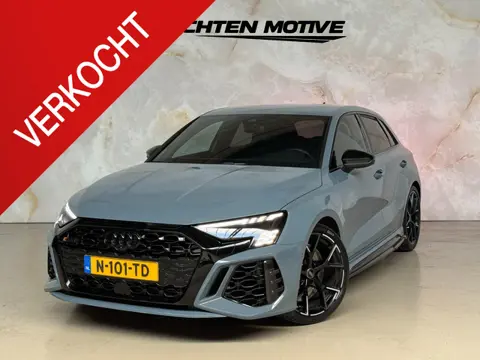 Audi A3 Sportback 2.5 TFSI RS 3 quattro / Urban / Akrapovic /