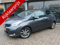 Toyota Yaris 1.3 VVT-i Dynamic (bj 2012, automaat)