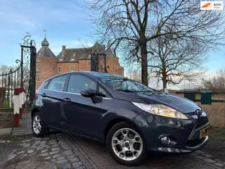 Ford Fiesta 1.25 Titanium 5DRS/AIRCO/PARKEERSENSOREN/CRUISE