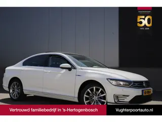 Volkswagen Passat 1.4 TSI GTE 218pk/*Highline*Adaptive/Virtual/Sunroof/Trekh./Leder/18"
