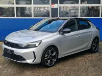 Opel Corsa 1.2 GS Sport / Panoramadak / Carplay / Camera / LED / Cruise control / Blind Spot / Stuur