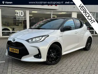 Toyota Yaris 1.5 Hybrid Launch Edition Full option, zeer nette auto, BI Tone parelmoer wit