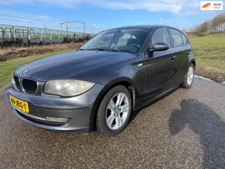 BMW 1-serie 116i High Executive | Bomvol opties | Pano dakje