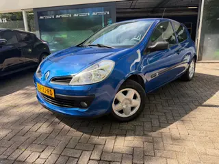 Renault Clio 1.2-16V Special Line | NIEUWE APK | AIRCO | ELEC RAMEN | 12MND GARANTIE |