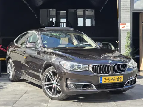 BMW 3-serie Gran Turismo 320i High Executive|PANO|Cruise|NAP