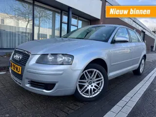 AUDI A3 1.6 Attraction 5drs CLIMA LMW NETTE AUTO RIJDT GOED NAP APK 6-2026