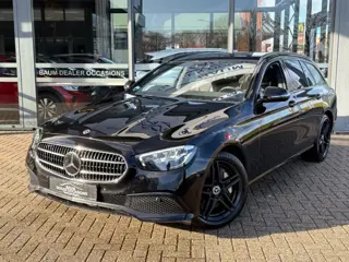 MERCEDES-BENZ E-KLASSE 300 De AUTOMAAT AVANTGARDE NAVI LMV PDC-CAMERA STOELVW