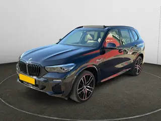 BMW X5 xDrive45e M Sport Shadowline Aut- Panoramadak, Memory Seats, Sfeerverlichting, Virtual Cockpi
