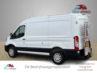 FORD TRANSIT 350 2.0 TDCi 130PK L2H2 / Laadlift / Koeling / NL Auto NAP / Zonnepanelen / Navi / Koelwagen / Laadklep