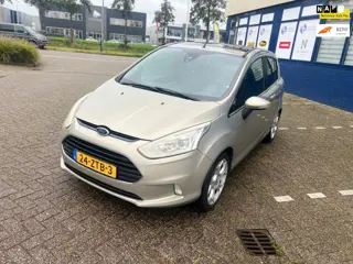 Ford B-Max 1.0 EcoBoost Titanium