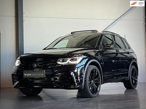 Volkswagen TIGUAN 1.4 TSI eHybrid R-Line, Panodak, Trekhaak, ACC, DCC, Matrix