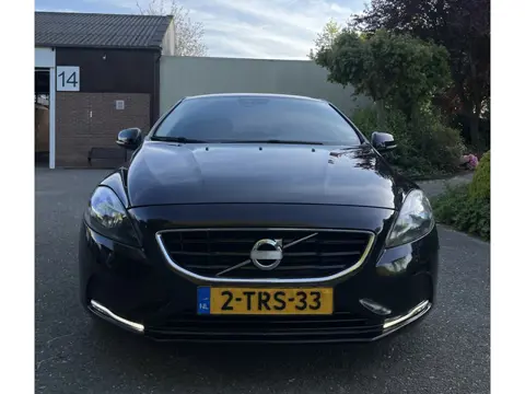 Volvo V40 1.6 D2 Momentum / Automaat (bj 2014)