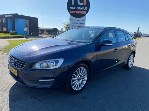 Volvo V60 2015 * 1.6 D2 Kinetic * EURO6 * EXPORT/ HANDEL