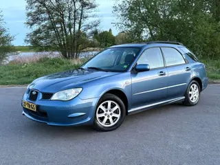 Subaru Impreza Plus 1.5R Comfort 4x4 AWD StoelVW Xenon OrgNL