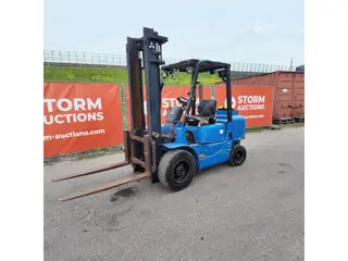 Mitsubishi FD30K heftruck