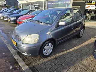 Toyota Yaris 1.3 VVT-i S-Line |2E EIGENAAR | 12MND GARANTIE | NW APK | AIRCO |