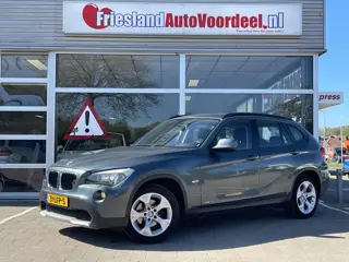 BMW X1 sDrive18i Executive /Clima/Cruise/Trekhaak/APK 04-2027/
