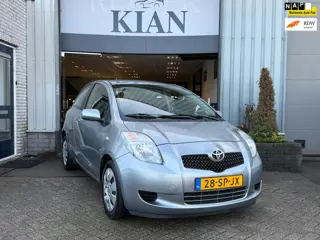 Toyota Yaris 1.3 VVTi Sol