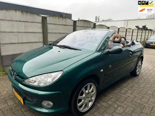 Peugeot 206 CC 1.6-16V Roland Garros CLIMA/ EERSTE EIGENAAR!