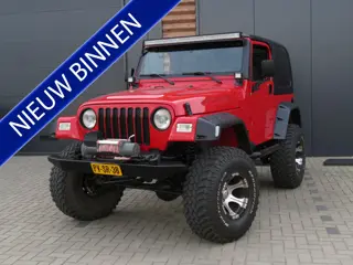 Jeep Wrangler 2.5i 4WD Automaat Softtop Nieuwstaat Incl Hardtop Belastingvrij