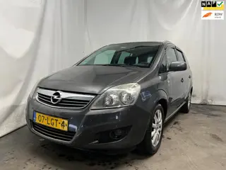 Opel Zafira 1.8 Cosmo SCHADEAUTO!!