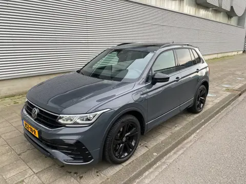 Volkswagen TIGUAN 1.4 TSI eHybrid R-Line Business+met panodak
