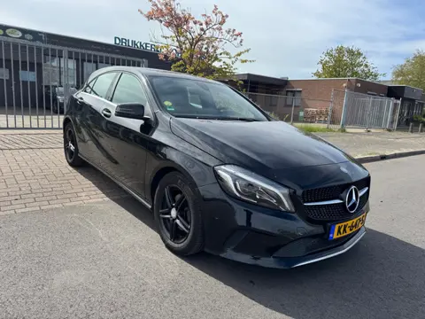 Mercedes-Benz A-klasse 180 d AUTOMAAT NAVI/XENON/AMG-PAKKET