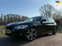 BMW 1-serie 118i Centennial Executive | Navi | 18" Velgen | Clima | 6 Versnellingen | PDC | Cruise |