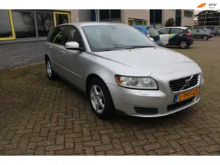 Volvo V50 1.8 | climate | cruise | navi | p.sensor a.