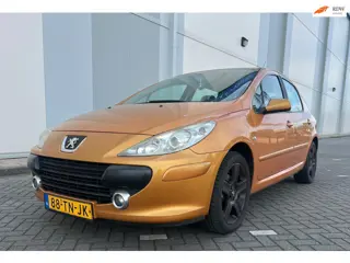 Peugeot 307 2.0-16V XSI CARPLAY NAVI CRUISE TREKHAAK