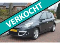 Renault Scénic 1.4 TCE Dynamique navi/onderh aanwezig