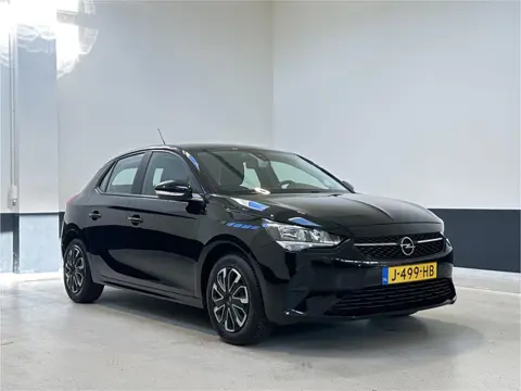 Opel Corsa 1.2 Edition| Apple Carplay Android Auto | NL | Navigatie | PDC | Trekhaak|