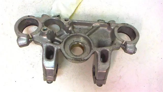 KROONPLAAT Honda VF 700 750 C Magna 1983 - 1985