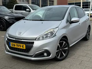 Peugeot 208 1.2 PureTech Allure l PANO l CARPLAY l LEDERBEKL.