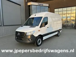 Mercedes-Benz Sprinter 317 CDI L2 H2 Automaat / 360 Camera / MBUX / Navigatie / Cruise control / Air