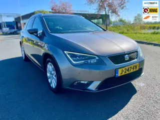 Seat Leon ST 1.2 TSI Style, Trekhaak, Stoelverw, Cruise/Climate control, Pdc, Carplay, LED, Leder/Al