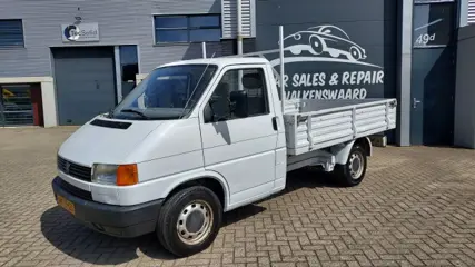 VOLKSWAGEN TRANSPORTER 2.4D Pick Upmet APK tot aprl 2027 / 181.000 km / BTW-Auto