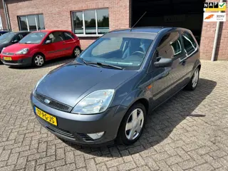 Ford Fiesta 1.3 Futura // Airco // APK 12-6-2027 !!
