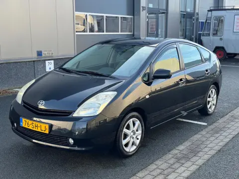 Toyota Prius 1.5 VVT-i