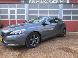 VOLVO V40 1.6 D2 115 Pk R-Design Leder, Camera