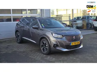 Peugeot 2008 1.2 PureTech Blue Lease Allure