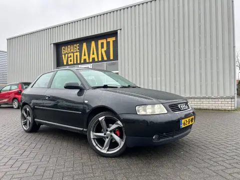 Audi A3 1.6 Attraction | CLIMATE | APK 03-2027 |