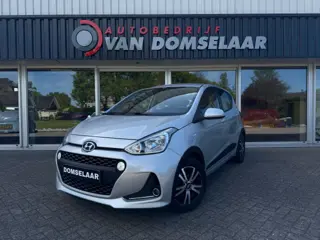 HYUNDAI I10 1.0I COMFORT - Navi Apple Carplay Android Auto Park. sens. achter