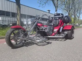 BOOM Trike Low Rider Muscle Touring
