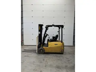 Yale heftruck triple accu 2021
