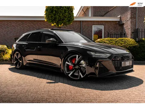 Audi RS6 Avant 4.0 TFSI Quattro 600 PK Milltek Adaptive Pano B&O Softclose Keramisch Keyless 22''