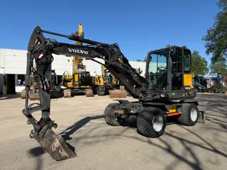 Volvo EW60 (bj 2022)