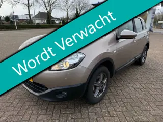 Nissan Qashqai 1.6i 154.000km. Clima Cruise Trekhaak 1200kg. Historie