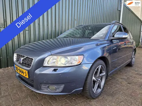 Volvo V50 1.6D Summum LEDER SCHUIFDAK